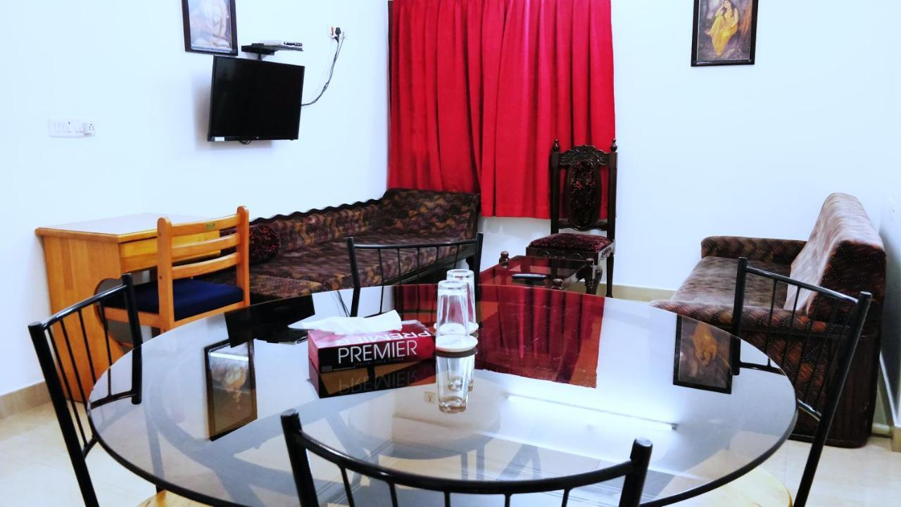 Hotel Jj Inn Kochi Екстериор снимка